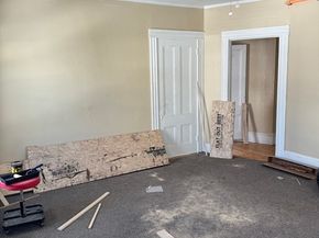 93 Fairfax Rd, Worcester MA 01610