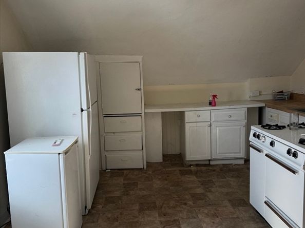 93 Fairfax Rd, Worcester MA 01610