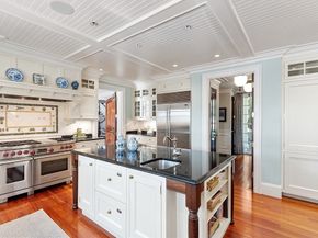 29 Willard Cmn, Concord MA 01742