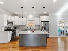 18 Church St 2, Woburn MA 01801