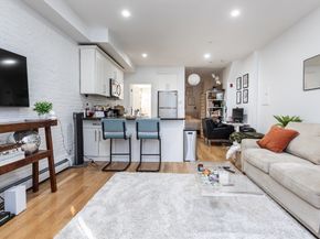 230 Commonwealth Ave, Boston MA 02116