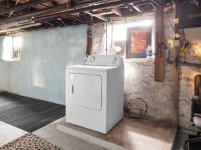 11 Birch St, Lynn MA 01902