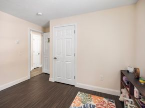 17 Gray Rd, Templeton MA 01468