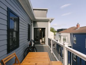 43 Withington St 7, Boston MA 02124