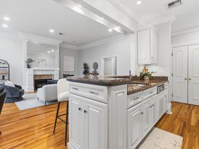 41-43 Phillips St 8, Boston MA 02114