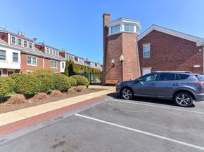 142 Quincy Shore Dr 142, Quincy MA 02171