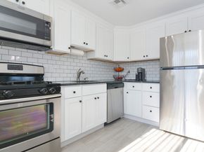 360 Littleton Rd A4, Chelmsford MA 01824