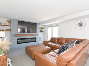 360 Littleton Rd A4, Chelmsford MA 01824