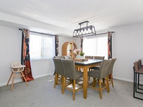 360 Littleton Rd A4, Chelmsford MA 01824