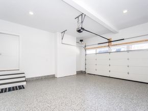 15 Cedarcroft Lane, Waltham MA 02451