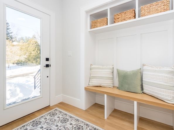 15 Cedarcroft Lane, Waltham MA 02451