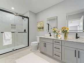 585 Washington St model 1, Quincy MA 02169