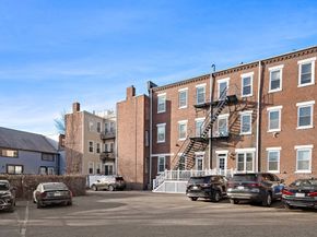 9-11 Ellwood St 4, Boston MA 02129