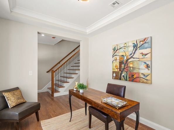 18 Danielles Way, Worcester MA 01606