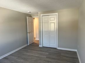164 Heritage Dr 164, Northbridge MA 01588
