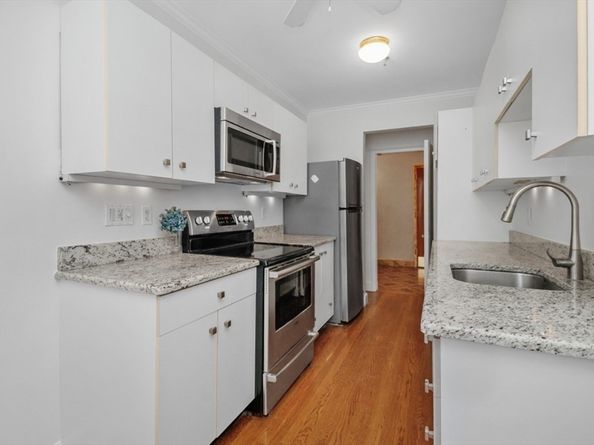 37 Beacon St 23, Boston MA 02108