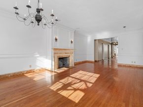 37 Beacon St 23, Boston MA 02108