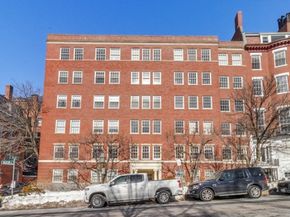 37 Beacon St 23, Boston MA 02108