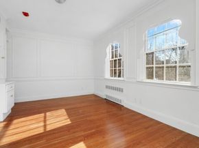 37 Beacon St 23, Boston MA 02108