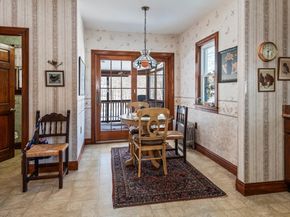 212 Washington Street, Leominster MA 01453