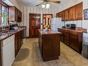 212 Washington Street, Leominster MA 01453