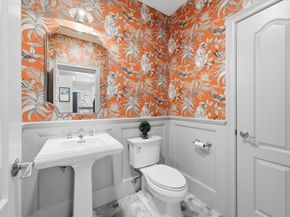 1 Junction Ln 1, Hamilton MA 01982