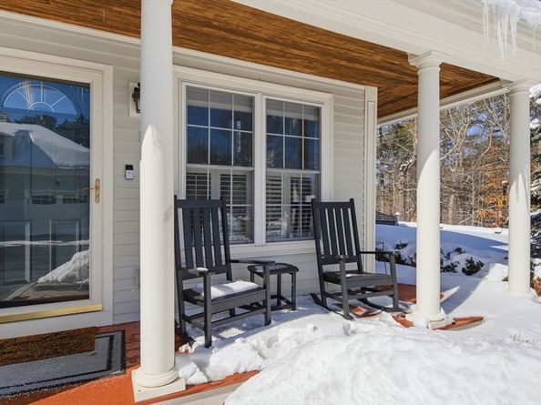 1 Junction Ln 1, Hamilton MA 01982