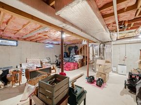 1 Junction Ln 1, Hamilton MA 01982