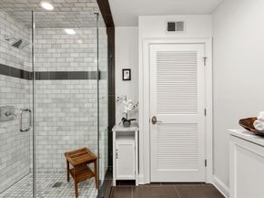 881 E 2nd 7, Boston MA 02127