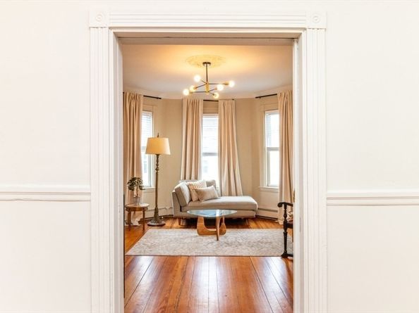 8 Spring Garden 3, Boston MA 02125