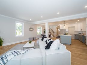 293 Bacon St A, Natick MA 01760