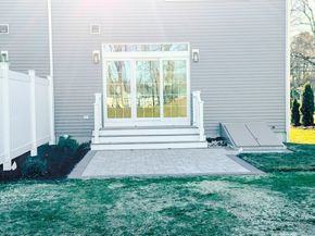 293 Bacon St A, Natick MA 01760