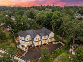 2202 Commonwealth Ave 1, Newton MA 02466