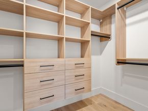 2202 Commonwealth Ave 1, Newton MA 02466