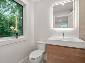 2202 Commonwealth Ave 1, Newton MA 02466