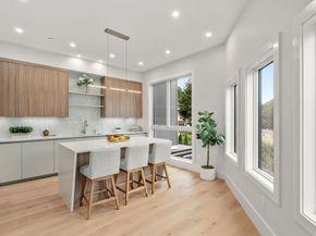 2202 Commonwealth Ave 1, Newton MA 02466