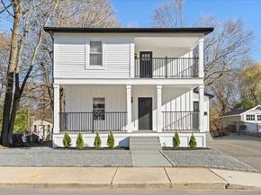 144 Howe St, Marlborough MA 01752