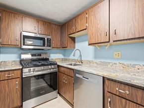 20 Kenmar Dr 189, Billerica MA 01821