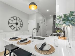 115 Thurston St I, Somerville MA 02145