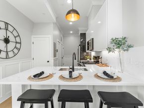 115 Thurston St I, Somerville MA 02145