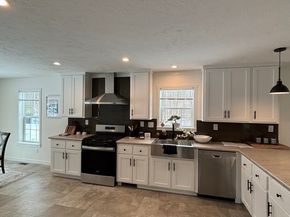 6 Berry Farms Road 6, Sturbridge MA 01566