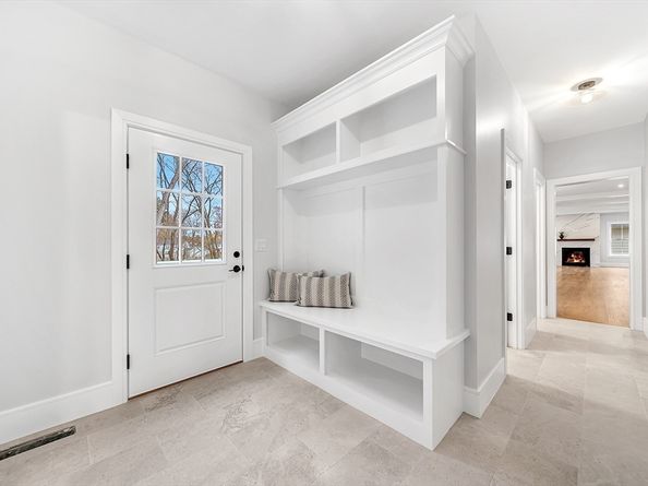 29 Irving Road, Natick MA 01760