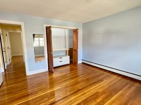 31 Arlington Rd 6, Woburn MA 01801