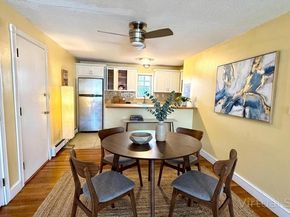 31 Arlington Rd 6, Woburn MA 01801