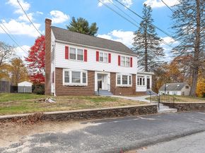 24 Berkshire St, Fitchburg MA 01420