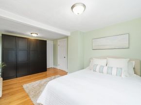 49 Spruce St, Winchester MA 01890