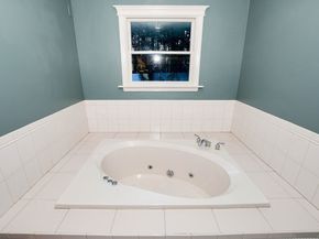 850 Main St, Wareham MA 02576