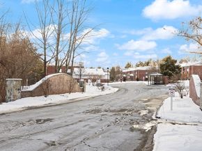 390 Great Rd B16, Acton MA 01720