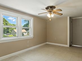 14 Doris Dr, Abington MA 02351