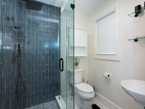 82 Blue Hill Ave, Milton MA 02186